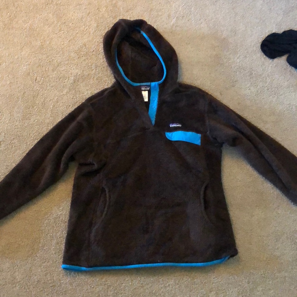 Pull over sweater